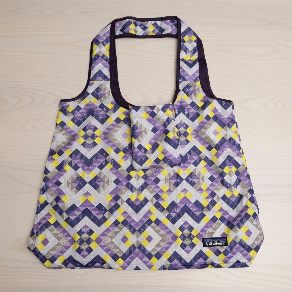 New Patagonia Shopper Tote Bag Upcycled Packable Foldable with Tags